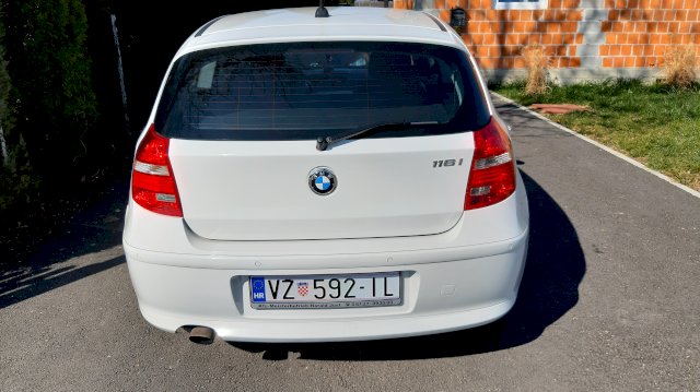 BMW serija 1 116i COUPE *OČUVAN*