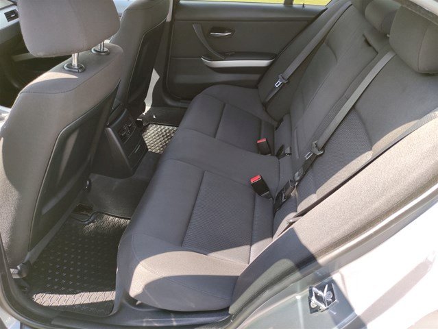 BMW serija 3 318 D