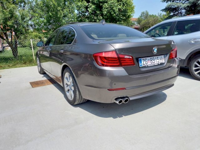BMW serija 5 525d Automatik 3.0d Luxury 8G