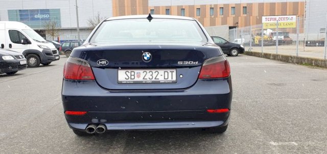 BMW serija 5 530d 2004/2005.G + MANUAL + TEMPOMAT