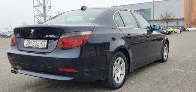 BMW serija 5 530d 2004/2005.G + MANUAL + TEMPOMAT