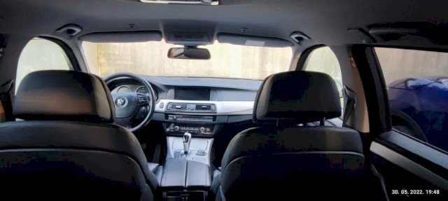 BMW serija 5 Touring 530d automatik