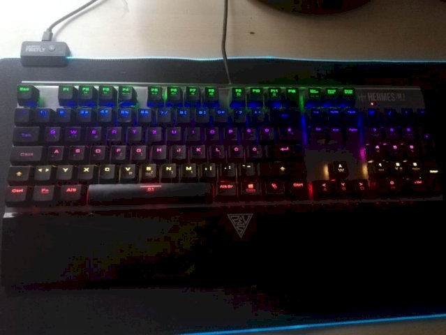 stolno računalo intel core i3  Cijena