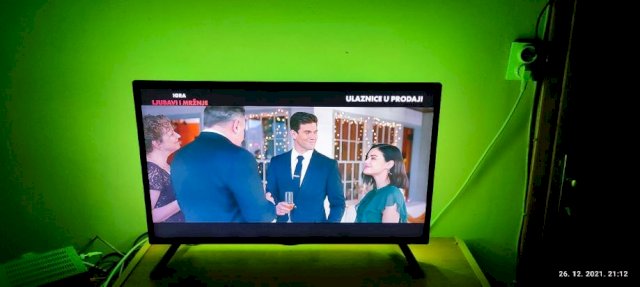 TV 