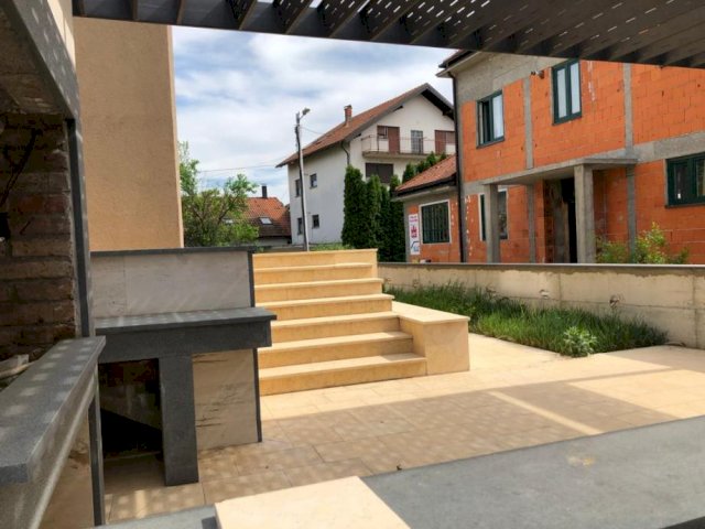 Kuća: Zagreb (Gornji Bukovac), 265.00 m2