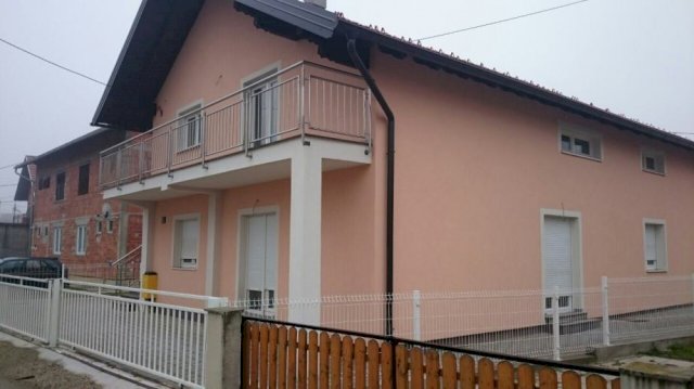 Kuća: Zagreb (Sveta Klara), katnica, 320 m2