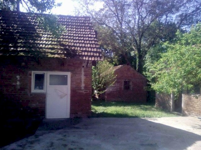 Kuća Batinske... Prilika za seoski turizam, APN!