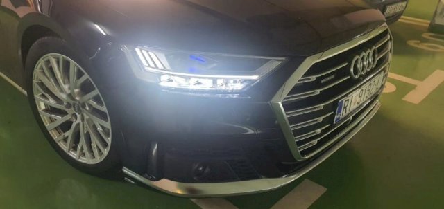 Audi A8L Sport 50 TDI