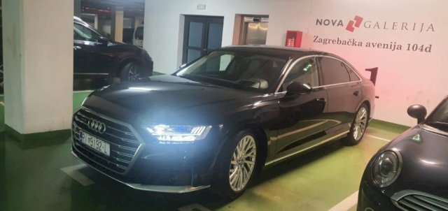 Audi A8L Sport 50 TDI