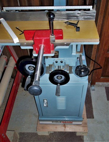 Bušilica za kvadratne i obične rupe