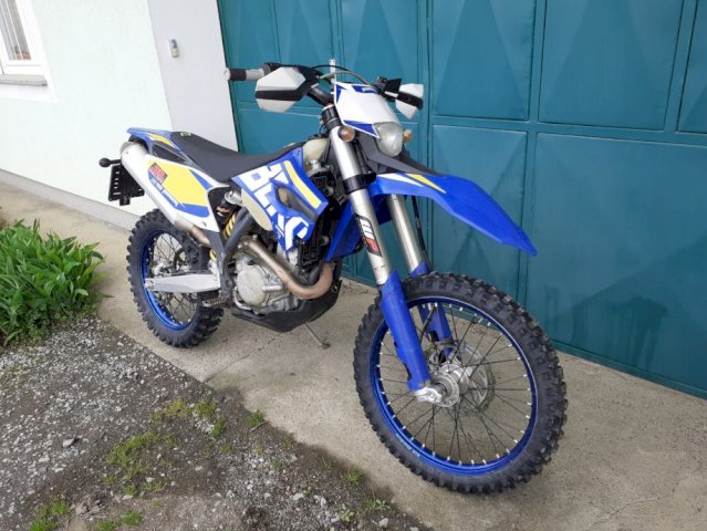 Husaberg FE 450 449 cm3, 2014 god.