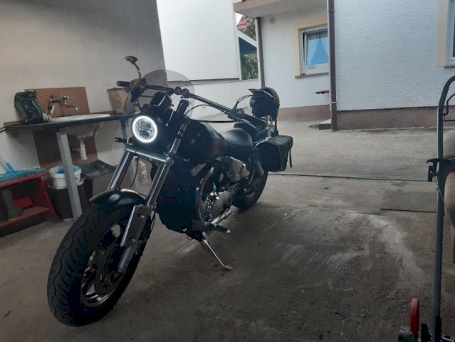 Suzuki Marauder vz 800 800 cm3, 1997 god.