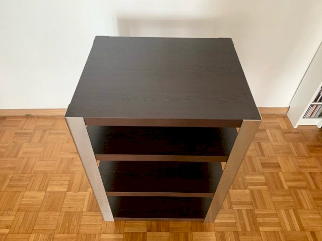 HI FI STALAK ( zamjena za hi fi opremu )